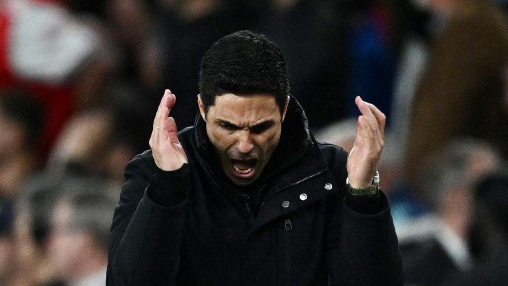 Wright Arsenal Gak Bakalan Pecat Arteta
